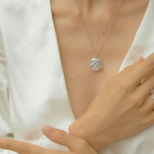 Load image into Gallery viewer, Square Baroque Pearl Couple Pendant Necklace